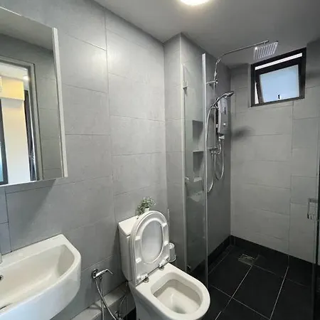 2Bedroom Jesselton Quay Sea & Mountain View4-5Pax Kota Kinabalu Bagian luar foto