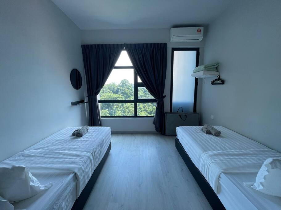 2bedroom Jesselton Quay Sea & Mountain View4-5pax Apartment *